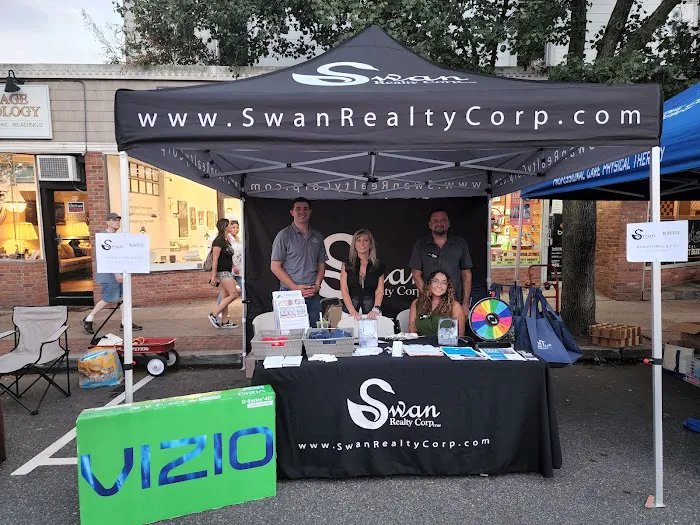 Swan Realty Corporation Picture 6