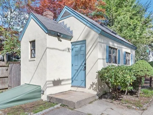 Port Jefferson NY Real Estate, Homes for Sale & Rent Picture 1