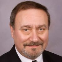 Giulio Zoffranieri, Associate Broker at Douglas Elliman Real Estate ico