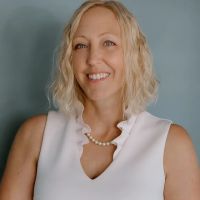 Nicole LaMacchia Signature Premier Properties ico