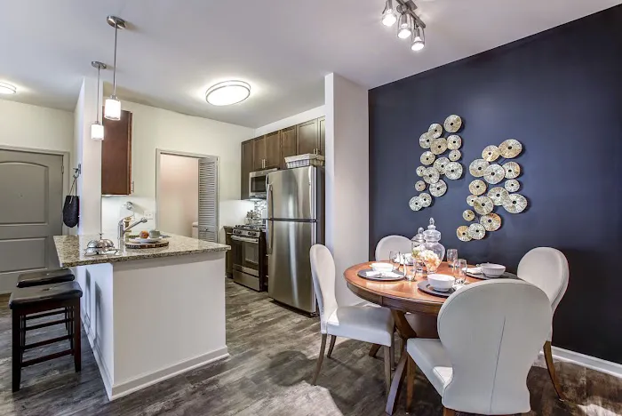 The Reserve at the Boulevard Apartments Picture 2
