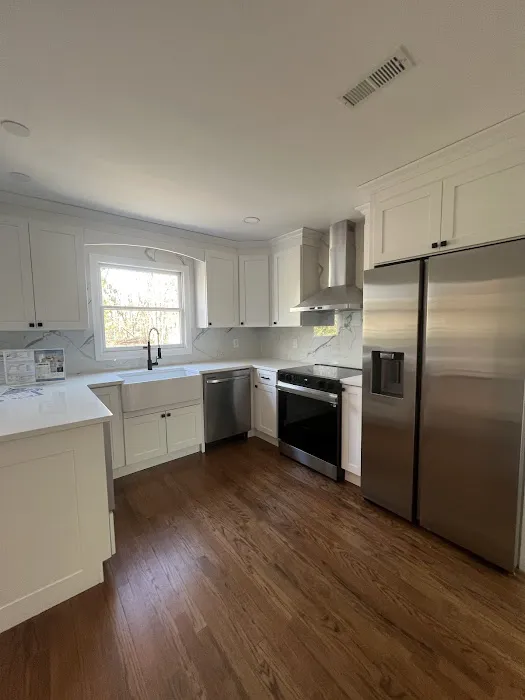 Gustavo Rivera Realtor - Oasis Realty Group Picture 1