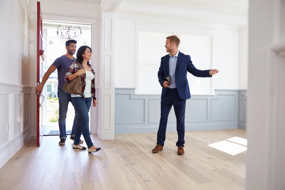Real Estate Agency Near Me | Find Trusted Property Agents in the US – Luxen House