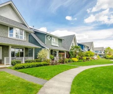 How to Identify Up-and-Coming Neighborhoods for Investment