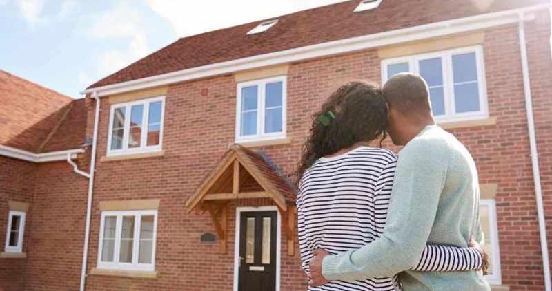 The Pros and Cons of Buying a Foreclosed Home – What You Need to Know