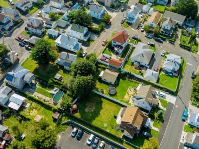 Understanding the Importance of Neighborhood Demographics in Real Estate Decisions