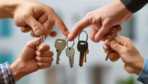 How to Handle Multiple Offers When Selling Your Home