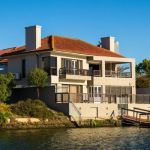 How to Choose Between Renting and Buying in 2025: Key Considerations