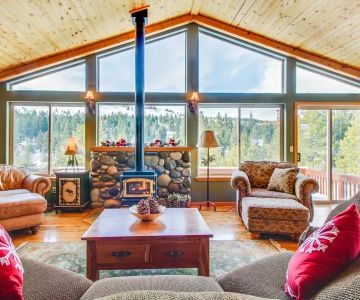 Tips for Investing in Vacation Rental Properties: A Guide to Success