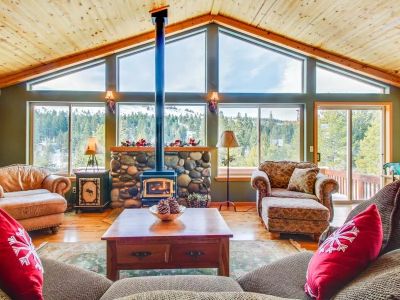 Tips for Investing in Vacation Rental Properties: A Guide to Success