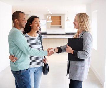 The Benefits of Working with a Real Estate Agent