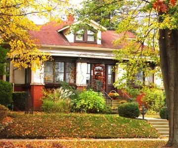 How to Prepare Your Home for Seasonal Market Changes - Luxen House Realty Hub