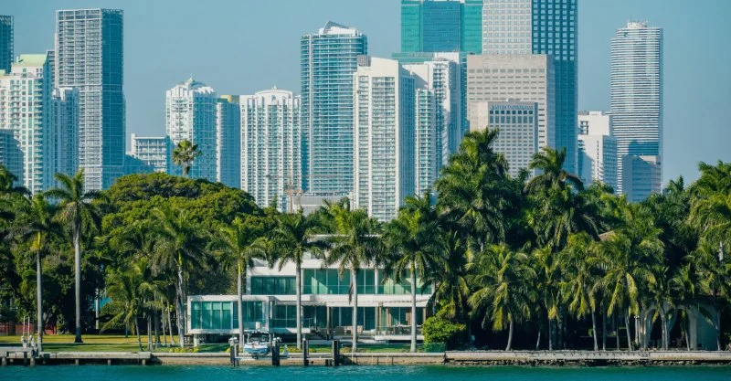 Tips for Purchasing Property Close to Essential Amenities: What to Look For