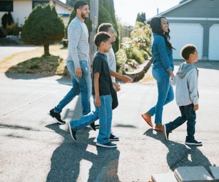 How to Find the Right Neighborhood for Your Family