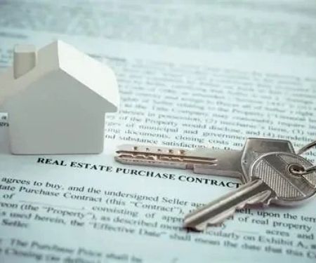 Understanding Real Estate Contracts and Legal Terms | Luxen House Realty Hub