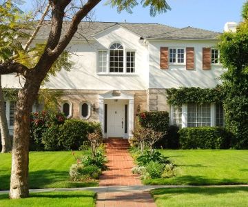 Understanding the Legal Process of Selling Real Estate | Luxen House Realty Hub