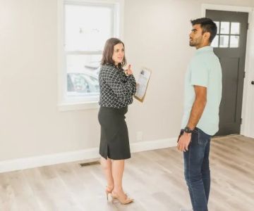 How to Find a Real Estate Agent for Distressed Property Sales